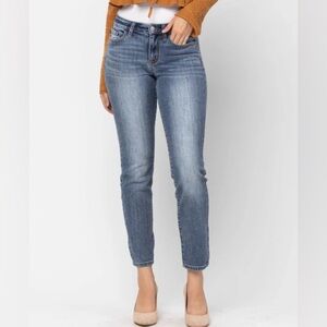 JUDY BLUE "LIKE A GLOVE" SLIM FIT JEANS